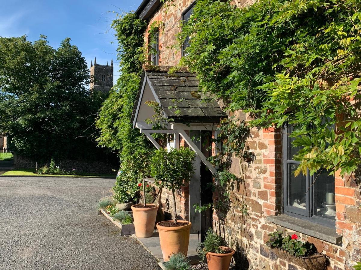 Molesworth Accommodation, Pyworthy, Devon Холсуърти Екстериор снимка